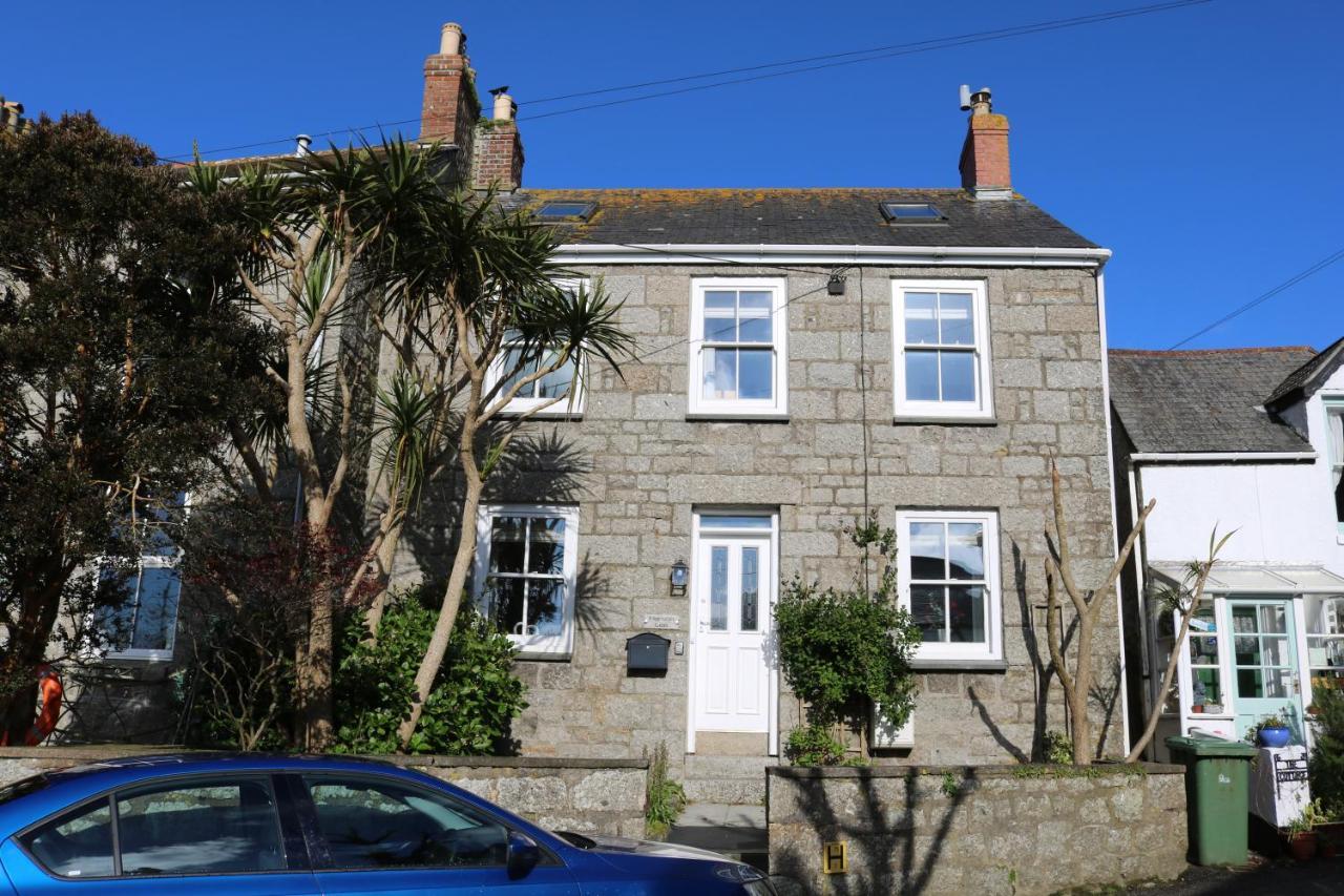 Large Cottage, 3 Beds All En-Suite, Small Village Location Overlooking Mousehole 彭赞斯 外观 照片